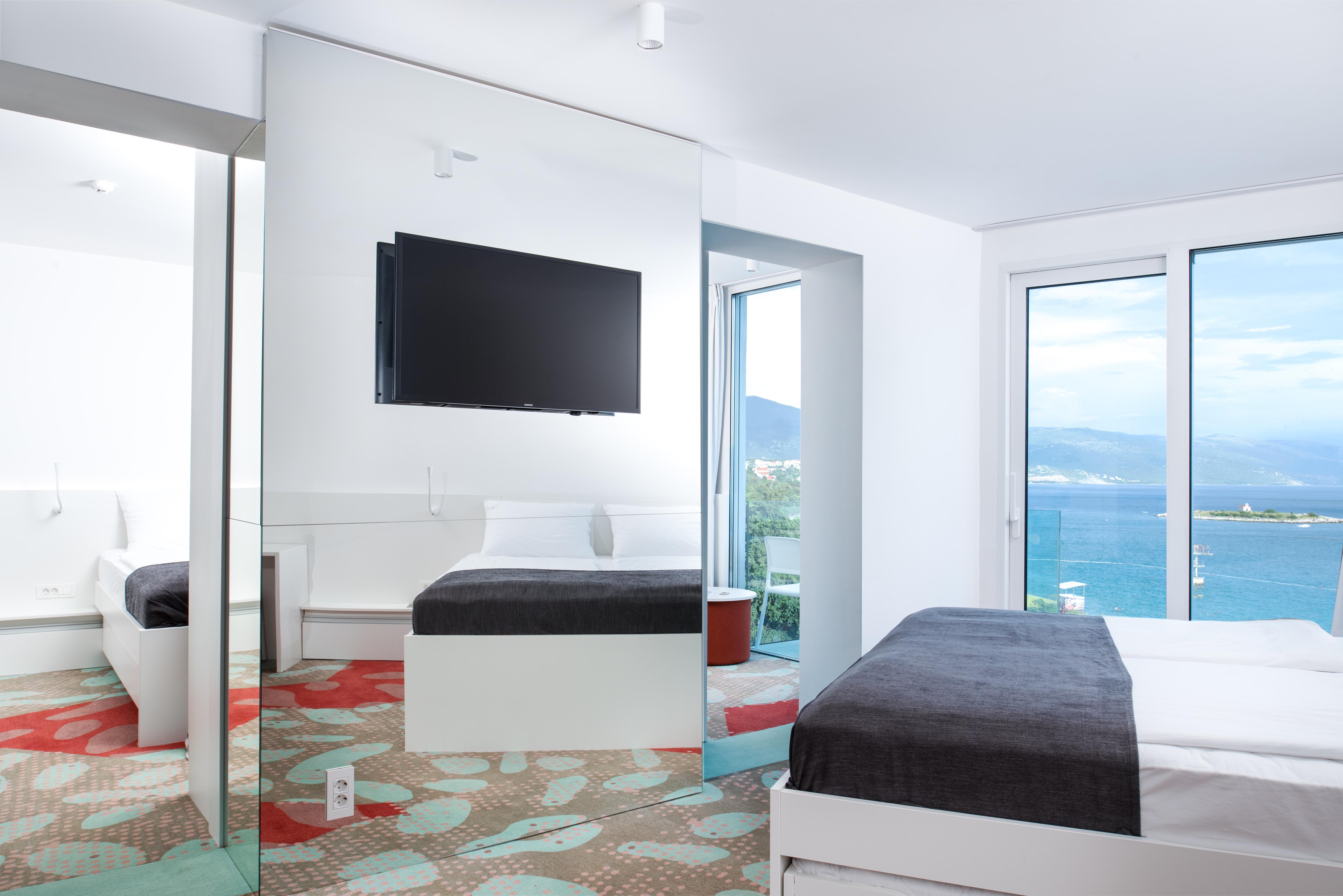 Aminess Vival Lisanj Family Hotel Нови Винодолски Екстериор снимка