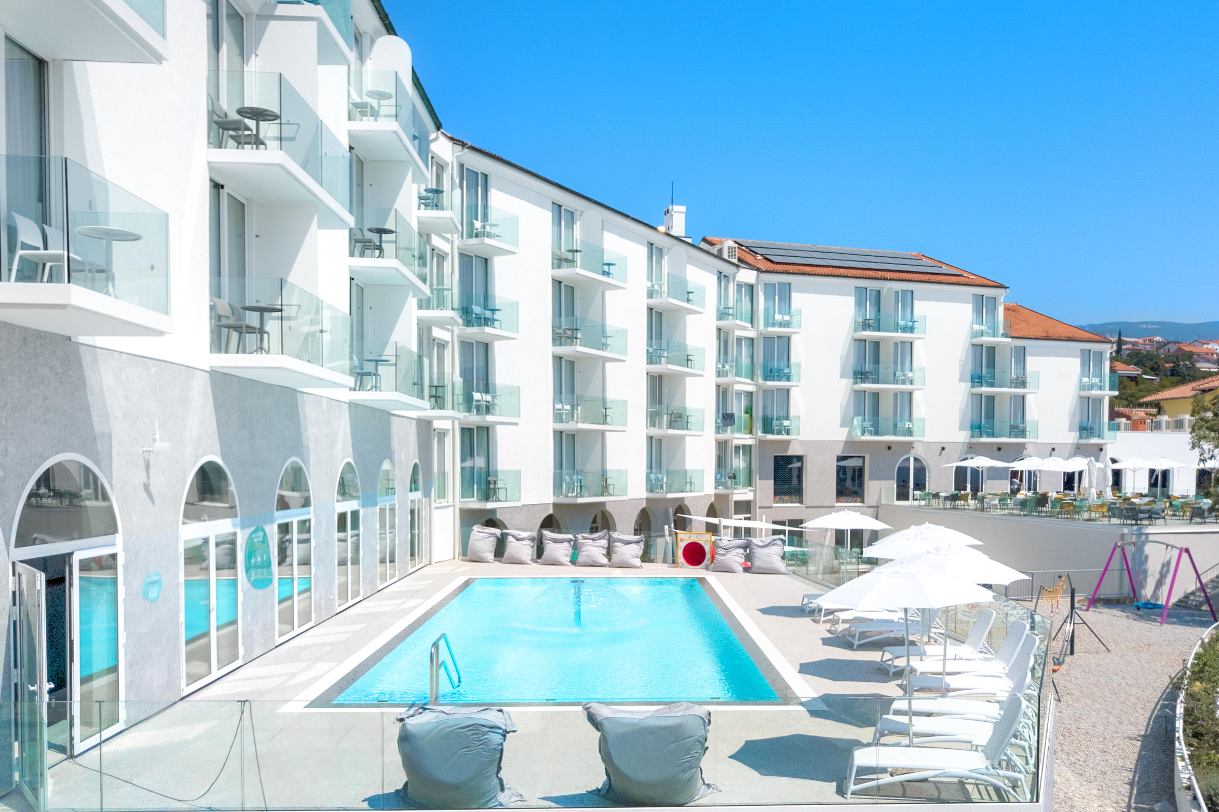 Aminess Vival Lisanj Family Hotel Нови Винодолски Екстериор снимка