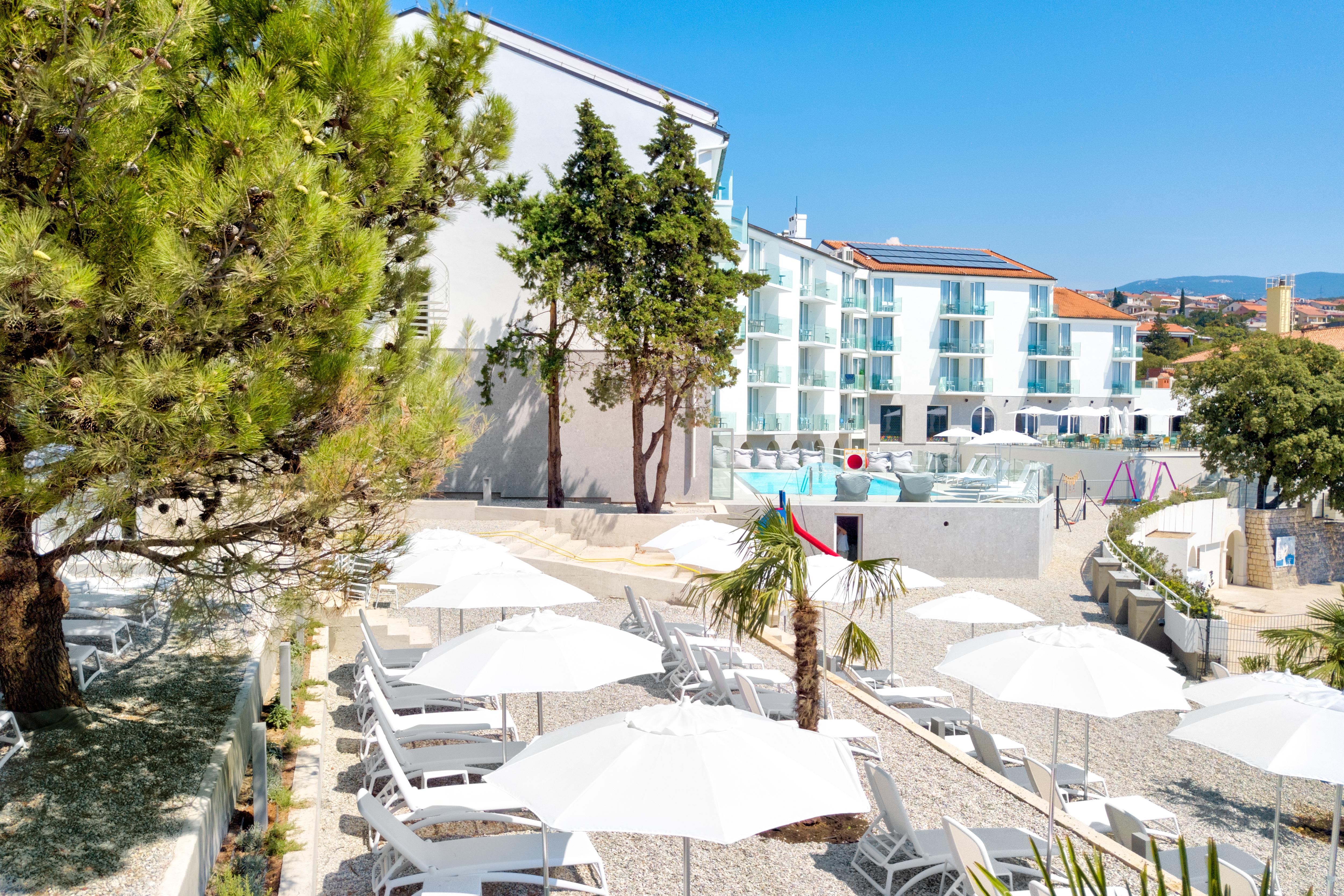 Aminess Vival Lisanj Family Hotel Нови Винодолски Екстериор снимка