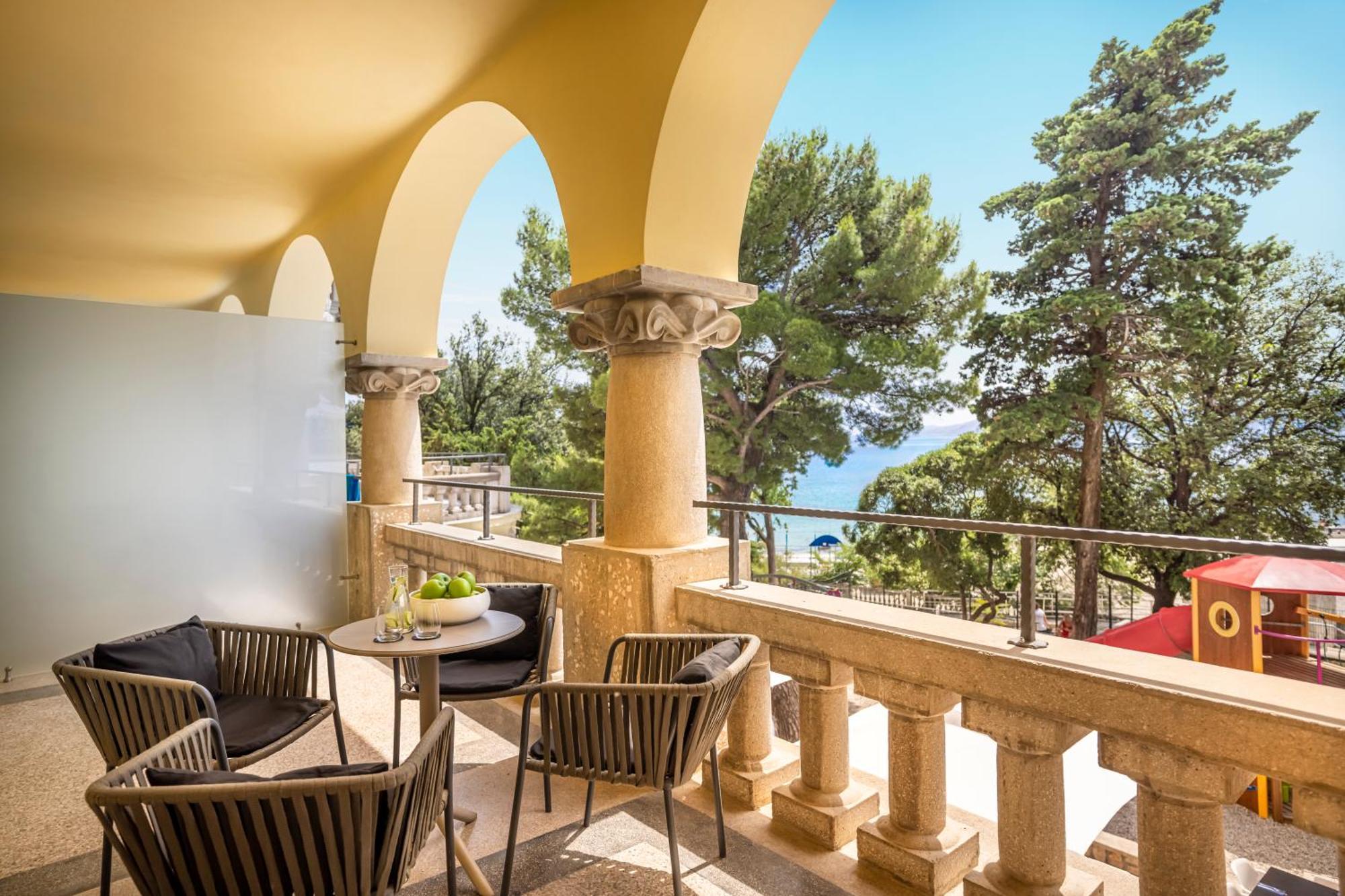 Aminess Vival Lisanj Family Hotel Нови Винодолски Екстериор снимка