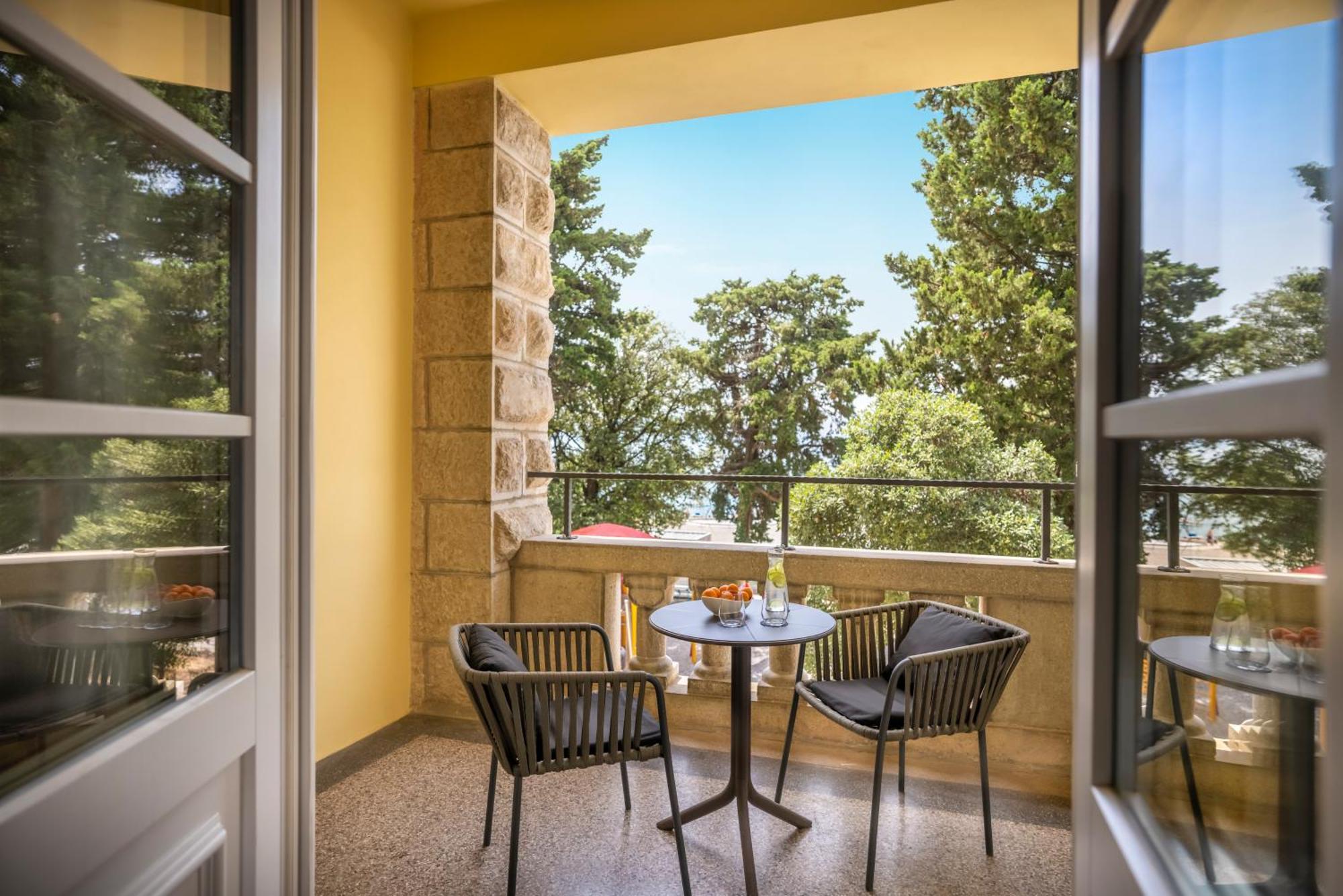 Aminess Vival Lisanj Family Hotel Нови Винодолски Екстериор снимка